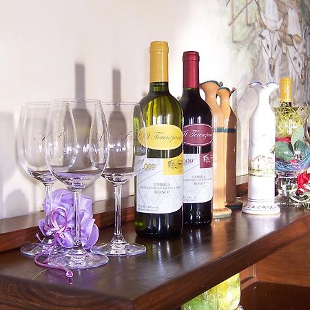 Agriturismo La Casella San Terenziano Eksteriør billede