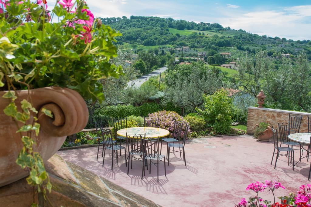Agriturismo La Casella San Terenziano Eksteriør billede