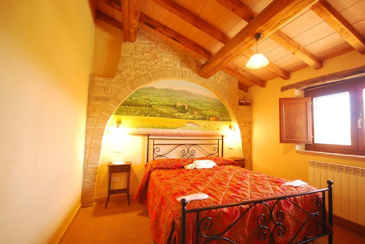 Agriturismo La Casella San Terenziano Eksteriør billede